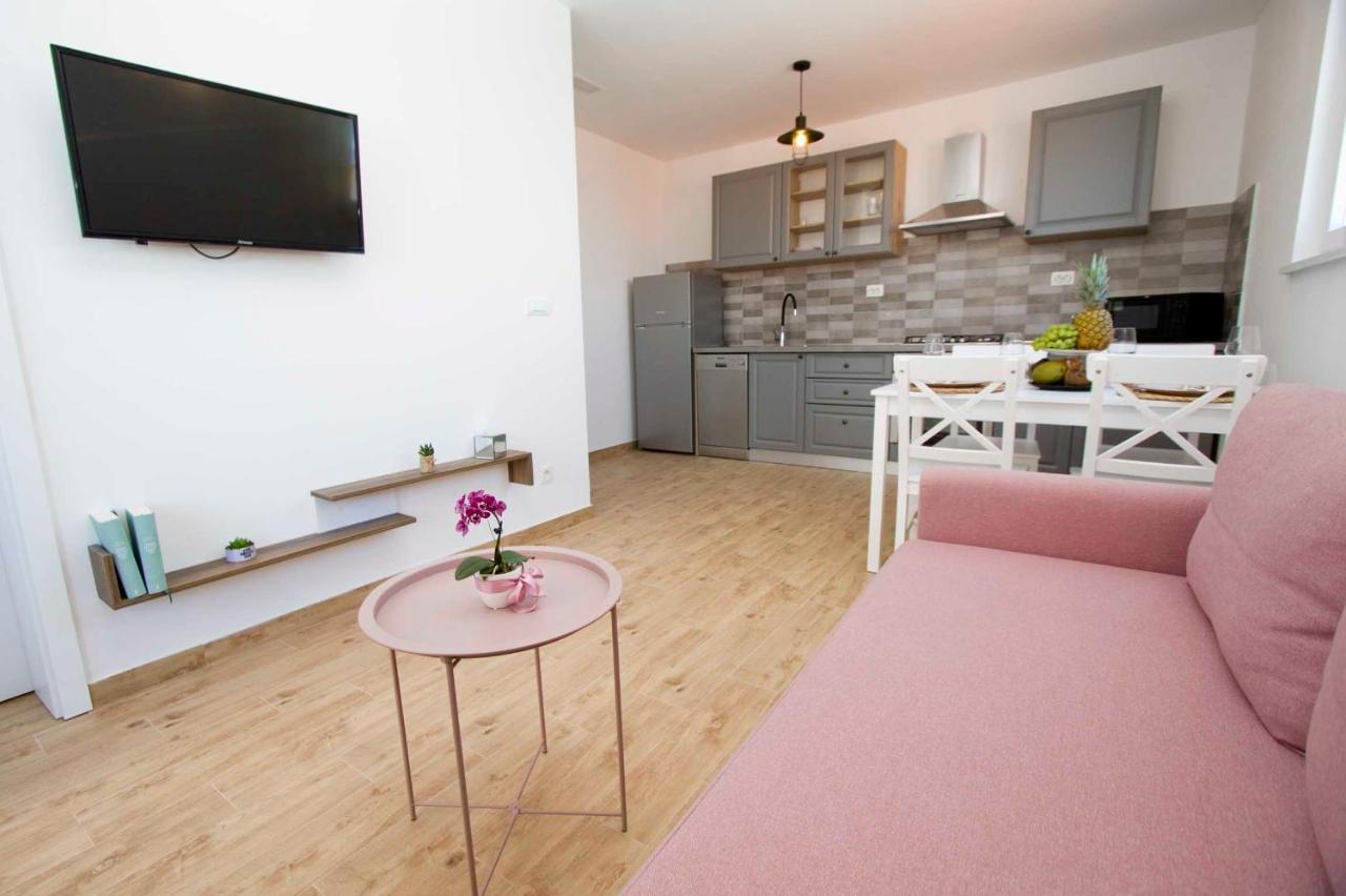 דרזניצה Apartmani Rustica מראה חיצוני תמונה